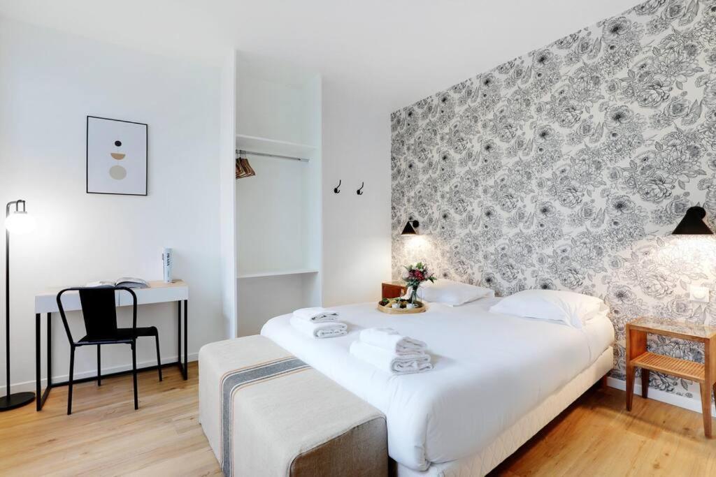 Charming Appartements For 4 People - Le Marais Paryż Zewnętrze zdjęcie